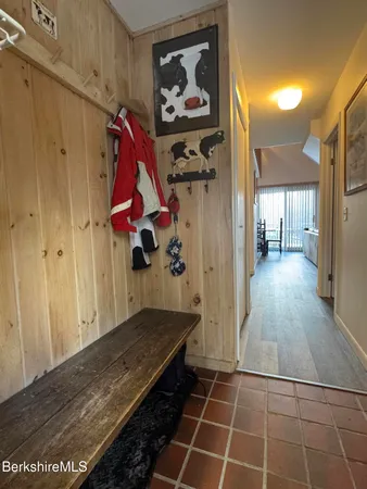 a view of an entryway