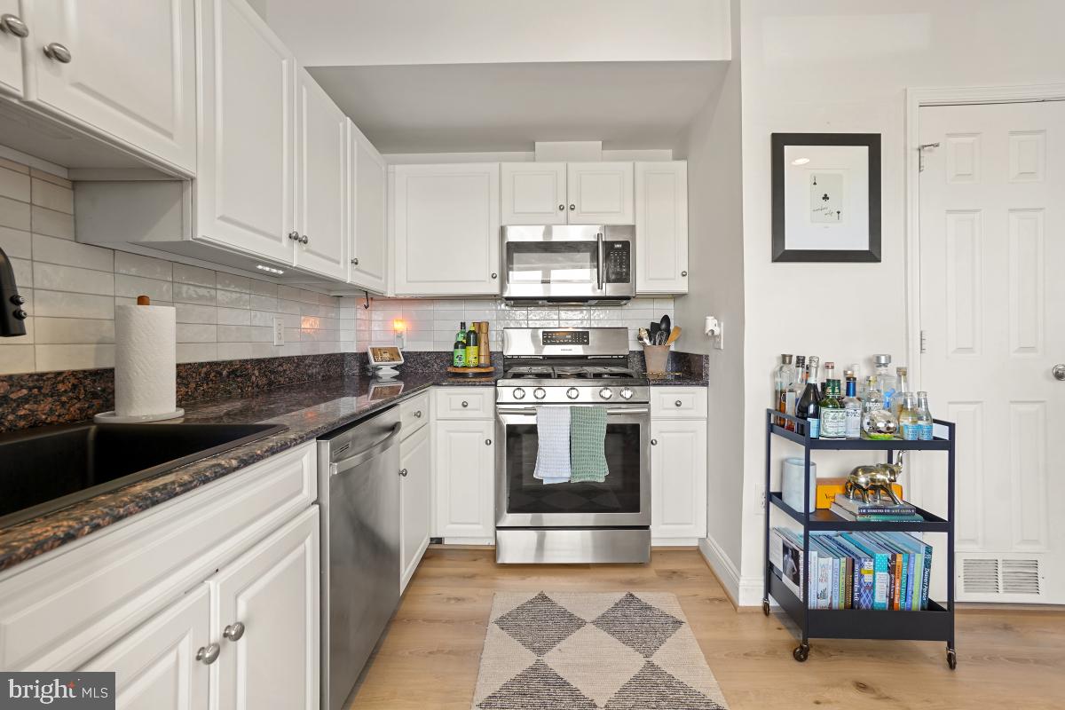330 Rhode Island Avenue Northeast, Unit 301 Washington, DC 20002 - Photo 20 of 30