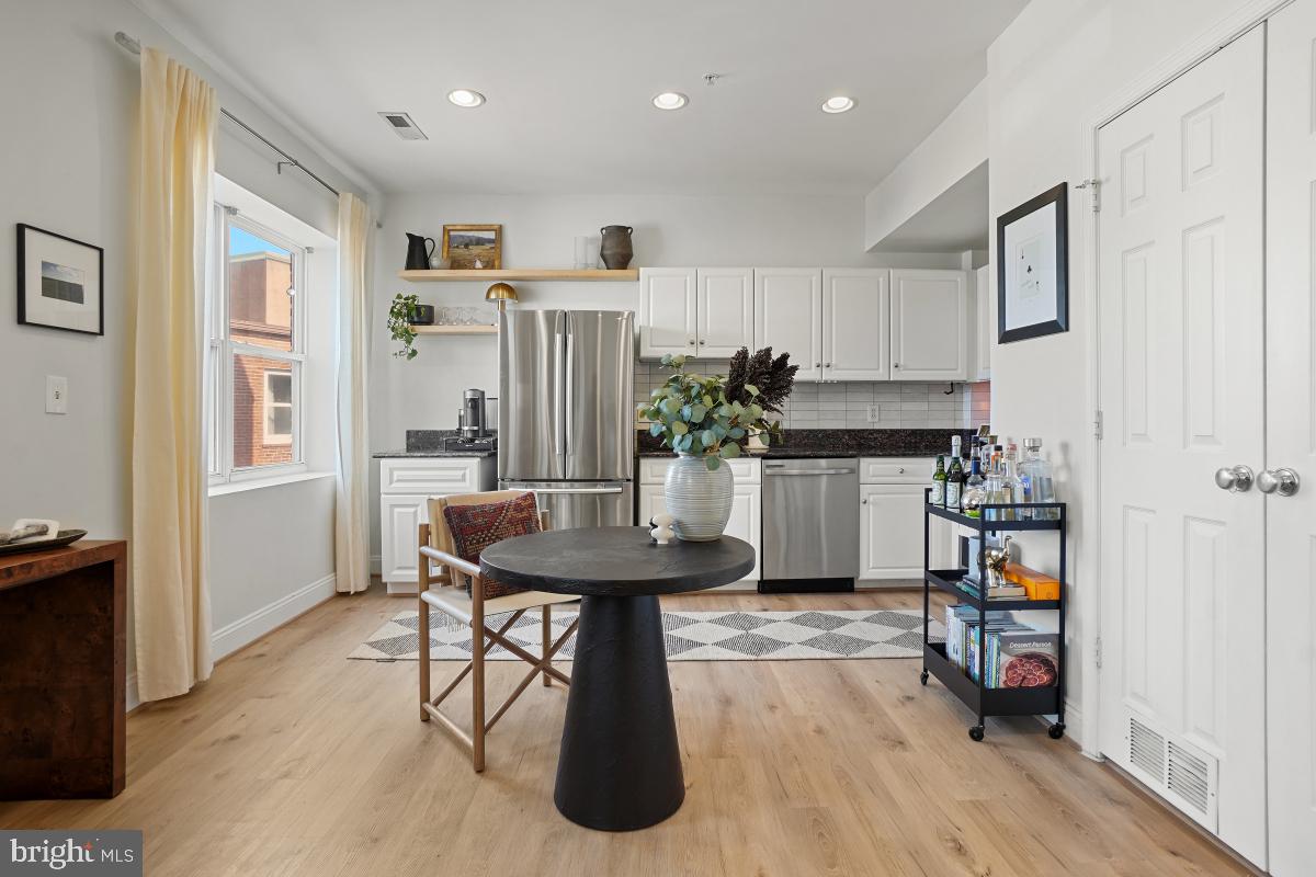 330 Rhode Island Avenue Northeast, Unit 301 Washington, DC 20002 - Photo 8 of 30