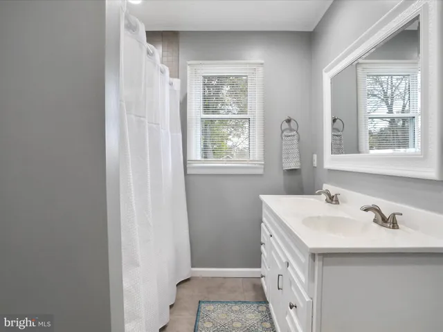 $270,000 | 412 Massanutten Heights, Woodstock, VA 22664