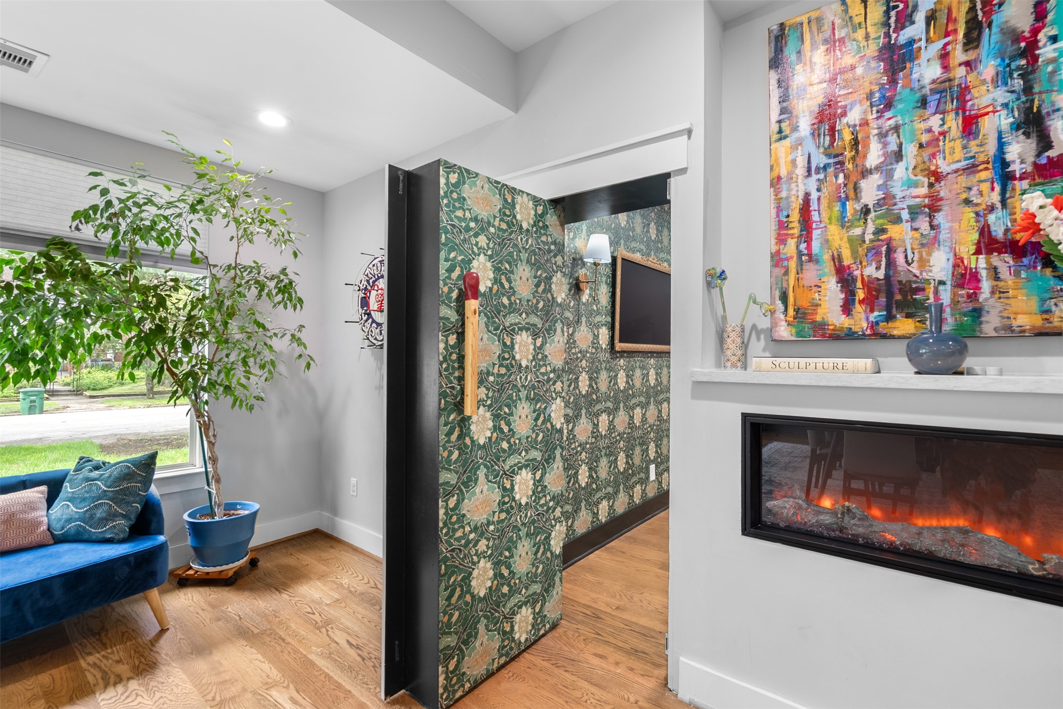 4503 McKinney Street Houston, TX 77023 - Photo 8 of 37