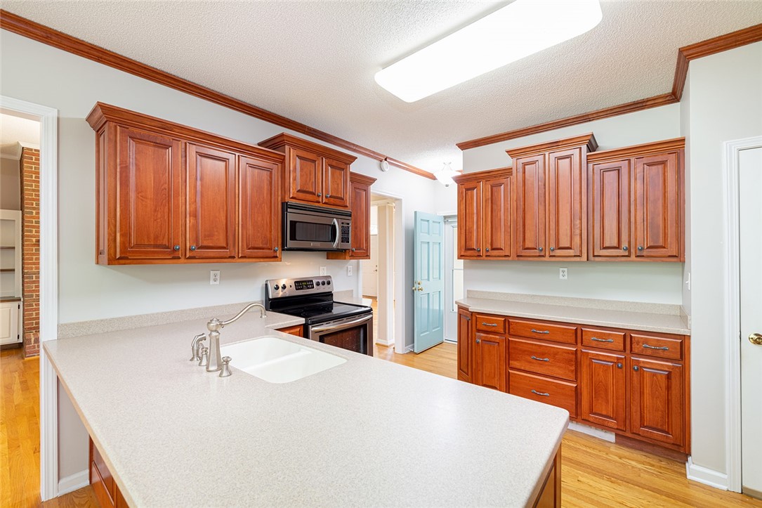 315 West Pine Grove Road Fair Play, SC 29643 - Photo 13 of 50 Gallery Image 13