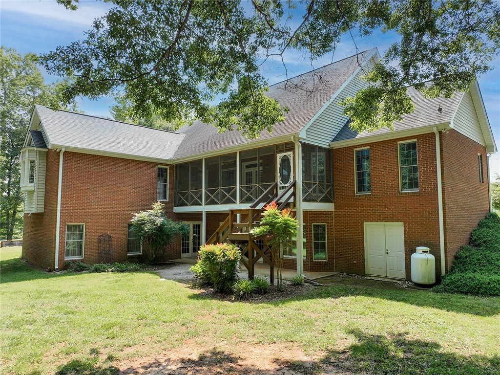 315 West Pine Grove Road Fair Play, SC 29643 - Photo 2 of 50 Gallery Image 2