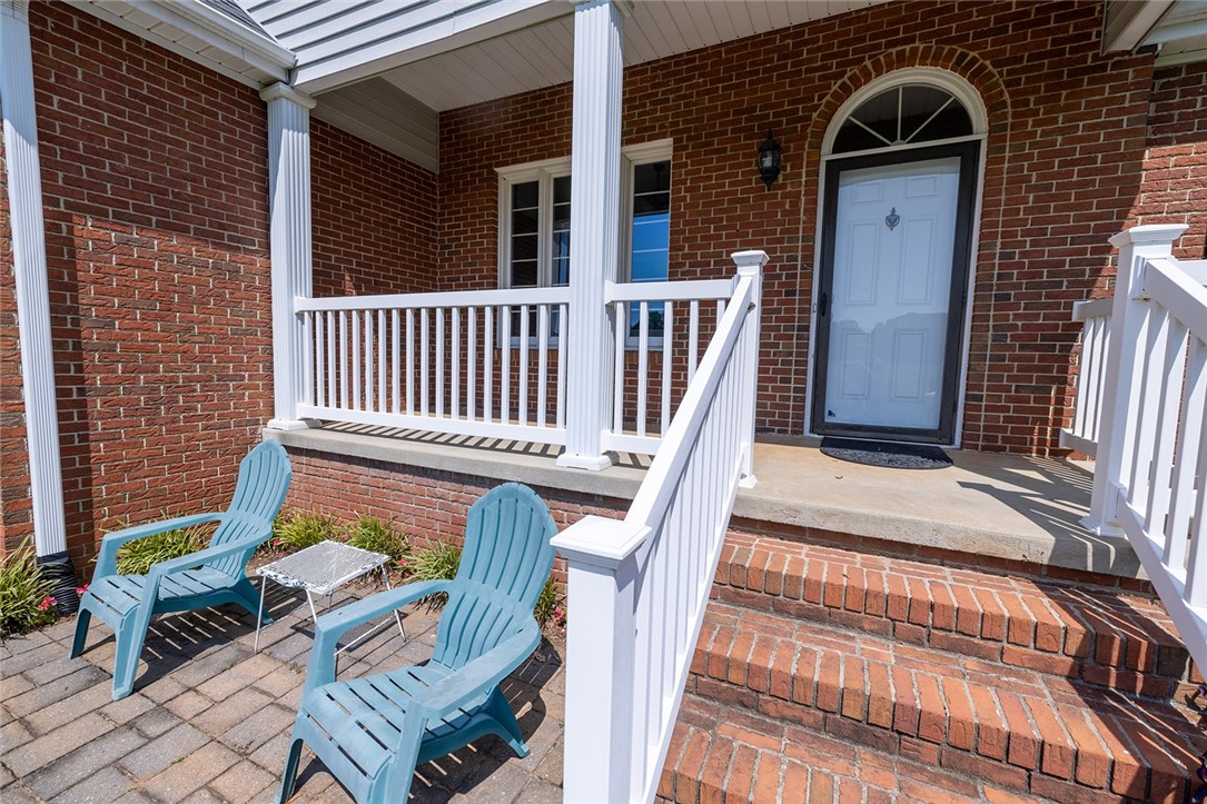 315 West Pine Grove Road Fair Play, SC 29643 - Photo 4 of 50 Gallery Image 4