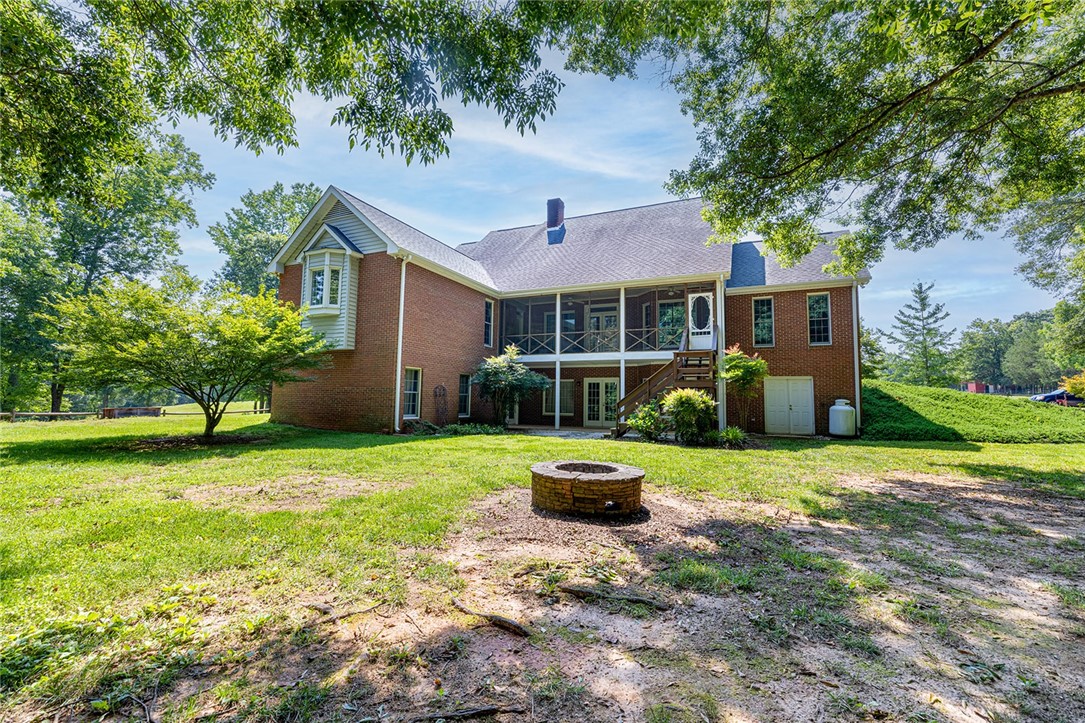 315 West Pine Grove Road Fair Play, SC 29643 - Photo 41 of 50 Gallery Image 41
