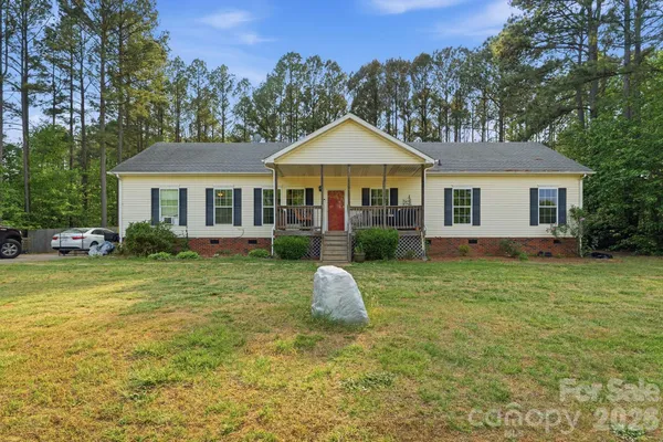$315,000 | 2825 Sweeping Pine Drive, Denver, NC 28037