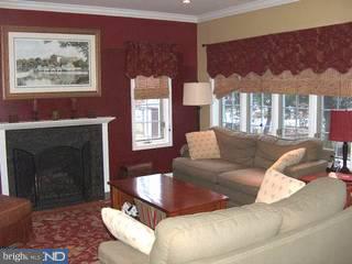 512 Upland Road Havertown, PA 19083 - Photo 3 of 6