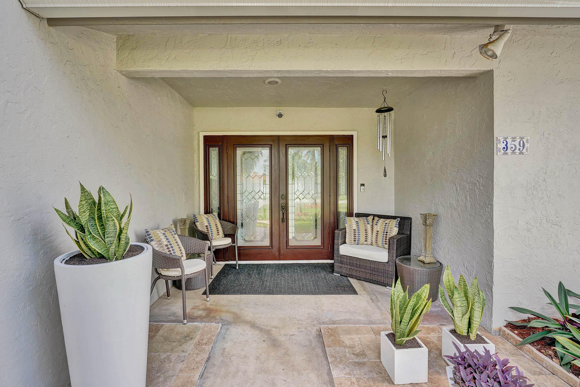 359 South Country Club Boulevard Boca Raton, FL 33487 - Photo 3 of 63 0489D1BC-0B01-4663-8CB8-01B538EE999C