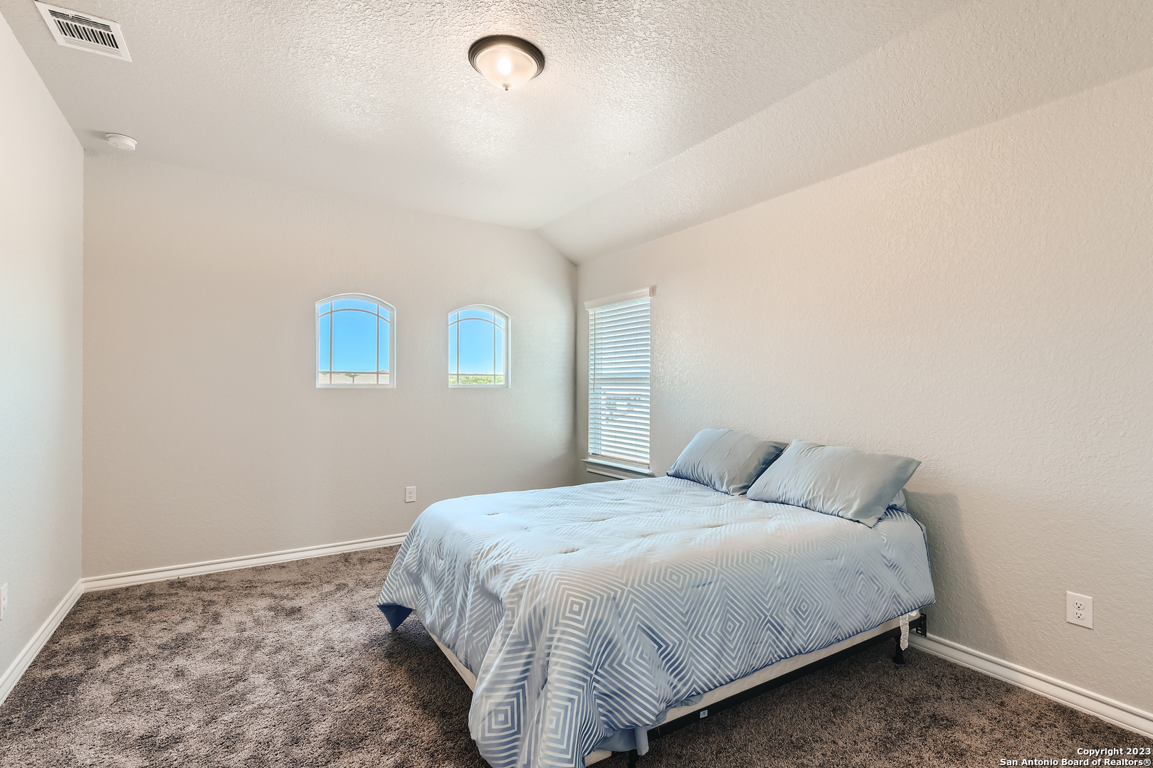 6946 Comanche Cougar San Antonio, TX 78233 - Photo 21 of 28 Gallery Image 21