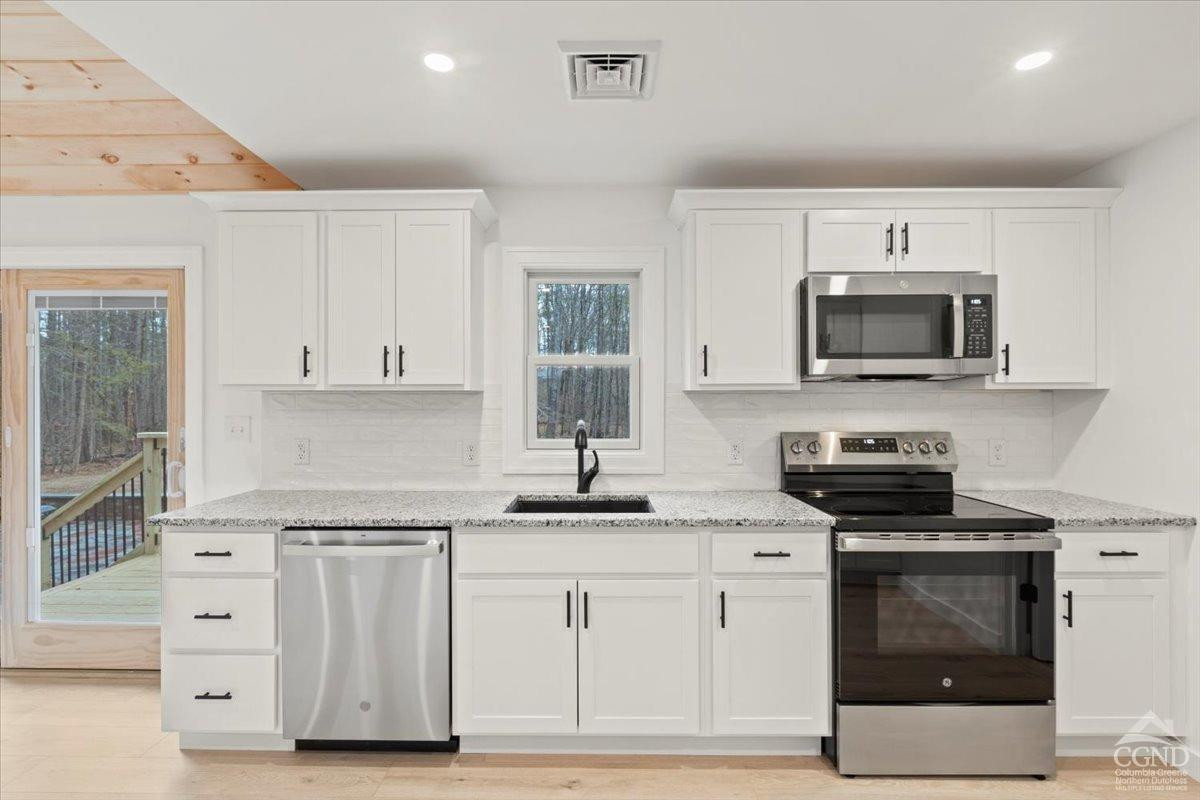 19 Blackhead Mount Road Round Top, NY 12473 - Photo 12 of 37 Photo 12
