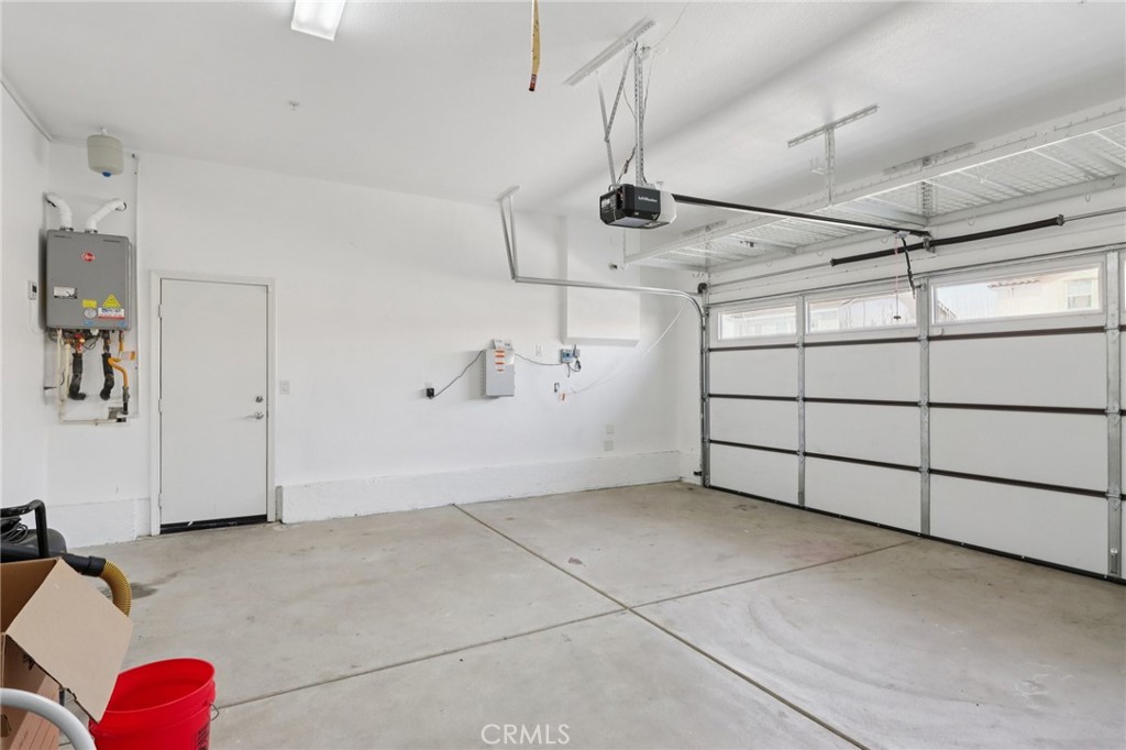 833 Sumac Lane Rialto, CA 92376 - Photo 27 of 45