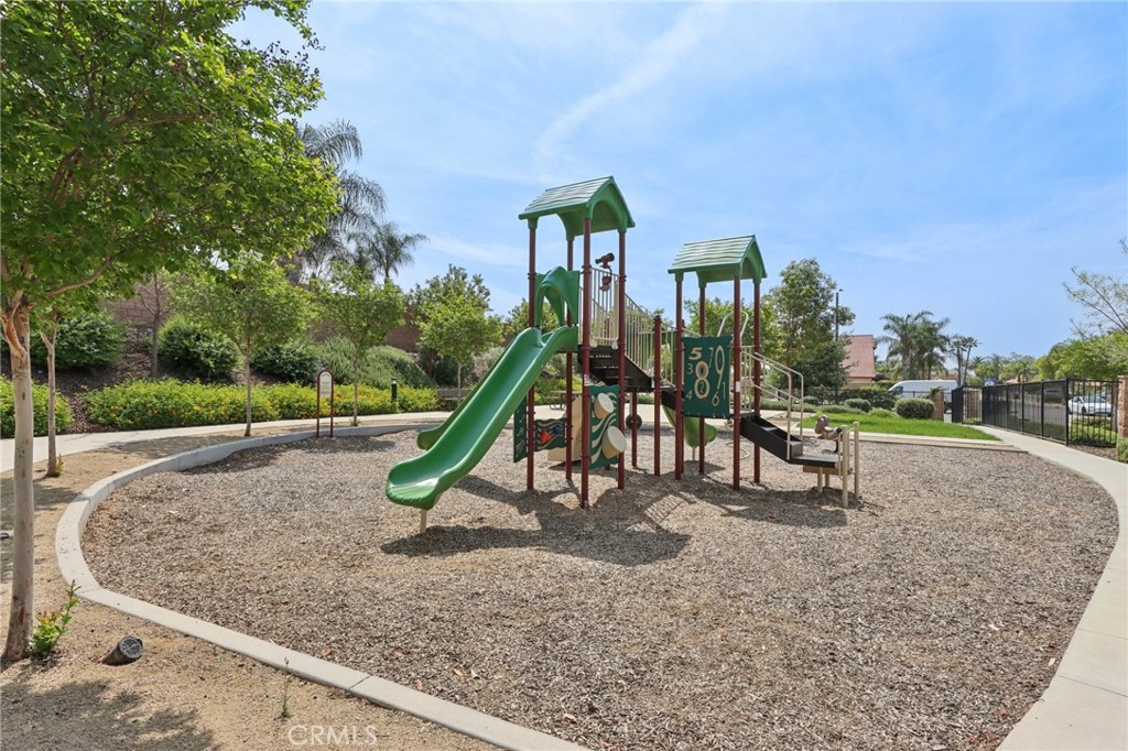 833 Sumac Lane Rialto, CA 92376 - Photo 45 of 45