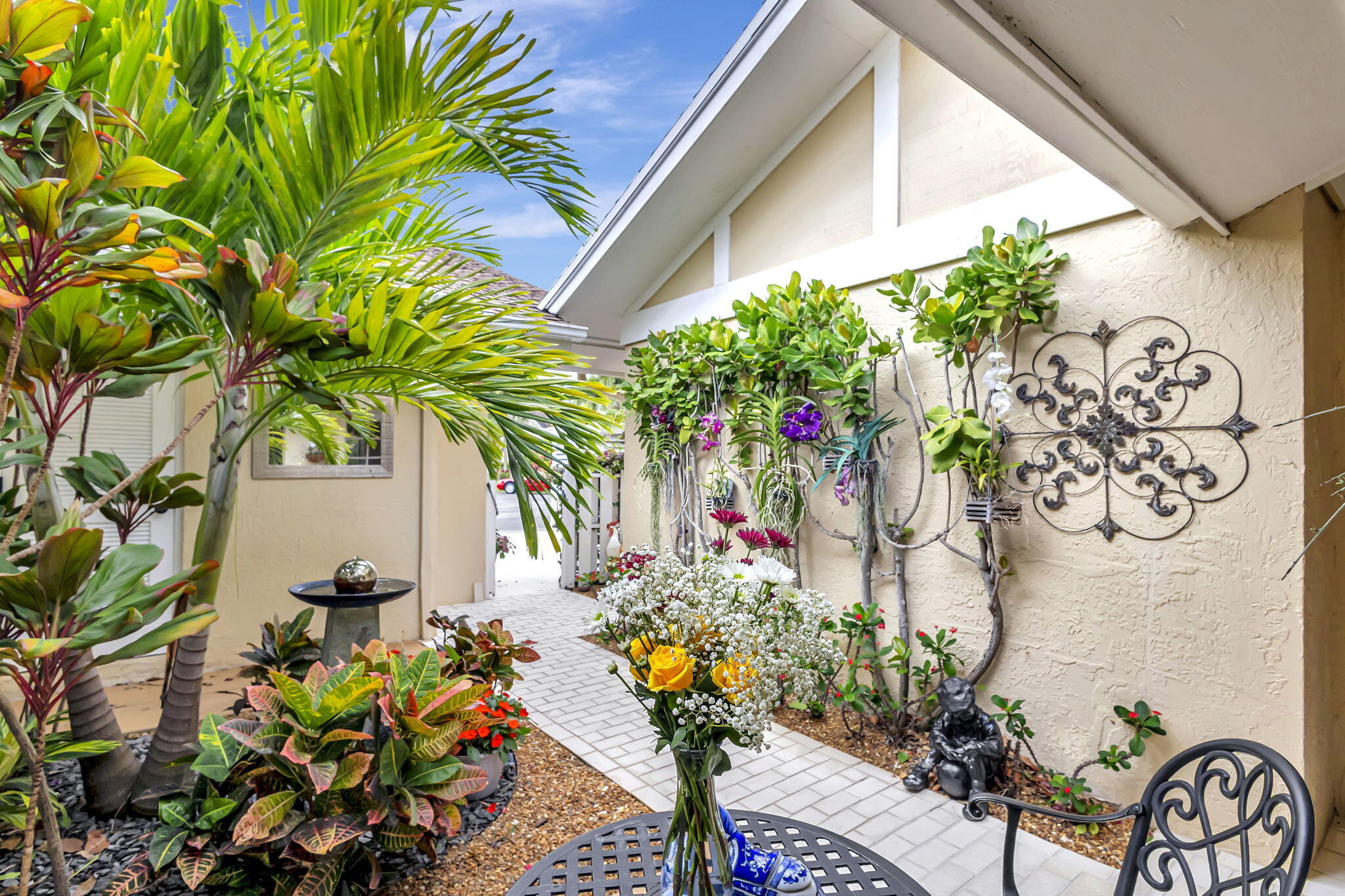 3667 Cape Pointe Circle Jupiter, FL 33477 - Photo 6 of 37 17-web-or-mls-5D1A3087