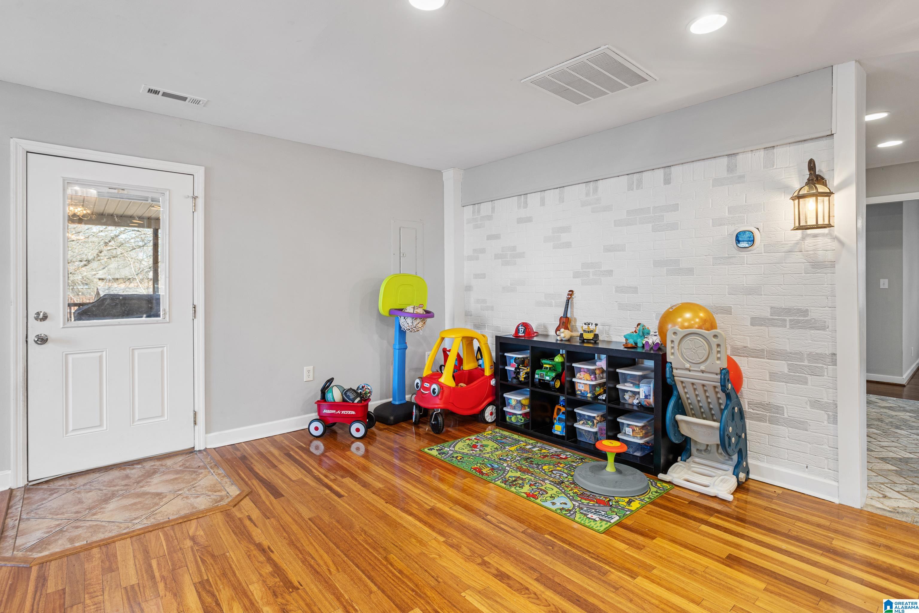 242 Odum Road Gardendale, AL 35071 - Photo 22 of 58