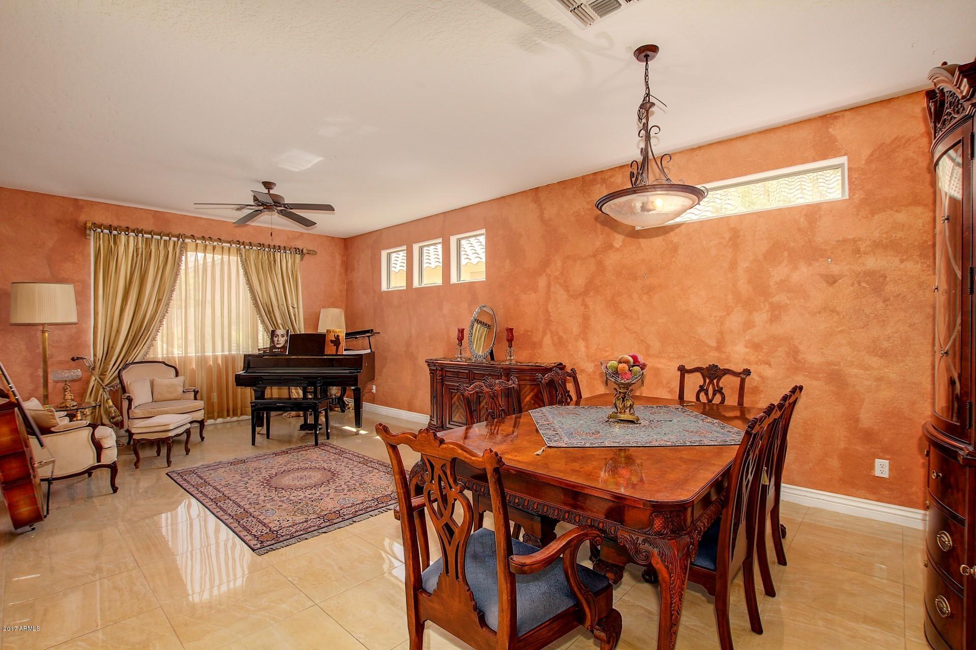 2621 East Carson Road Phoenix, AZ 85042 - Photo 14 of 37 0014-Carson (15)