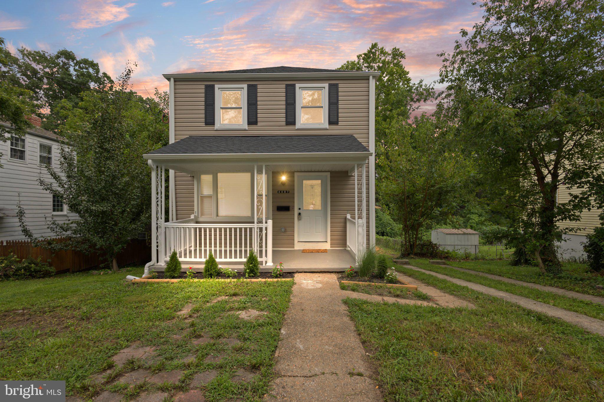 4407 Ridge Drive Baltimore, MD 21229 - Photo 1 of 32 Front
