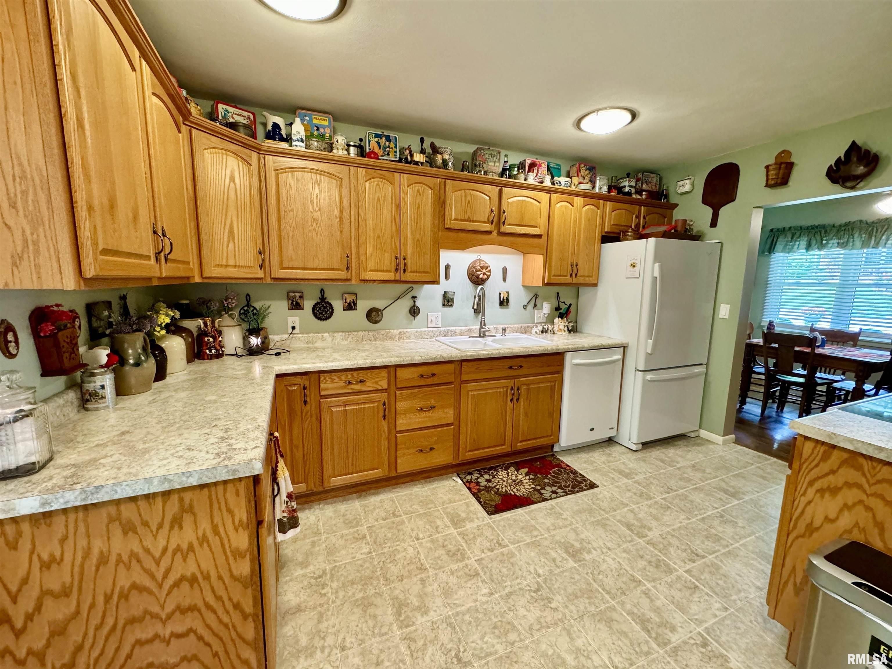 1010 Robin Road Muscatine, IA 52761 - Photo 15 of 32 Gallery Image 15