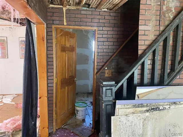 $29,900 | 631 Cayuga Avenue, Watertown, NY 13601