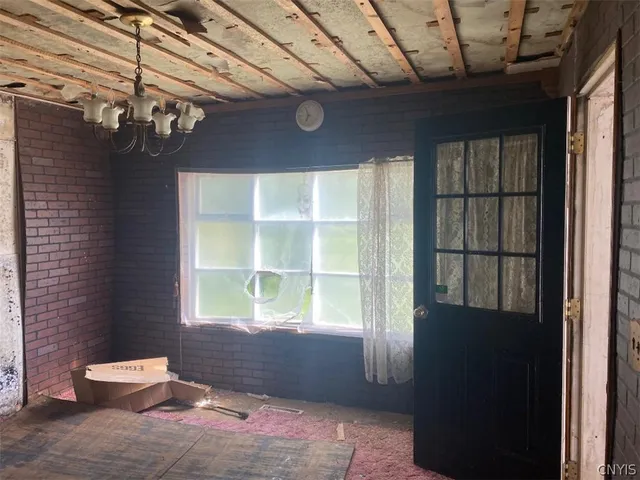 $29,900 | 631 Cayuga Avenue, Watertown, NY 13601