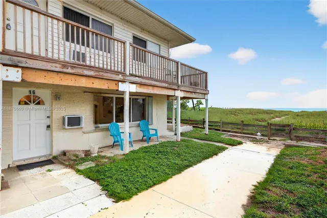 $2,495 | 820 North Ocean Boulevard, Unit 16, Pompano Beach, FL 33062