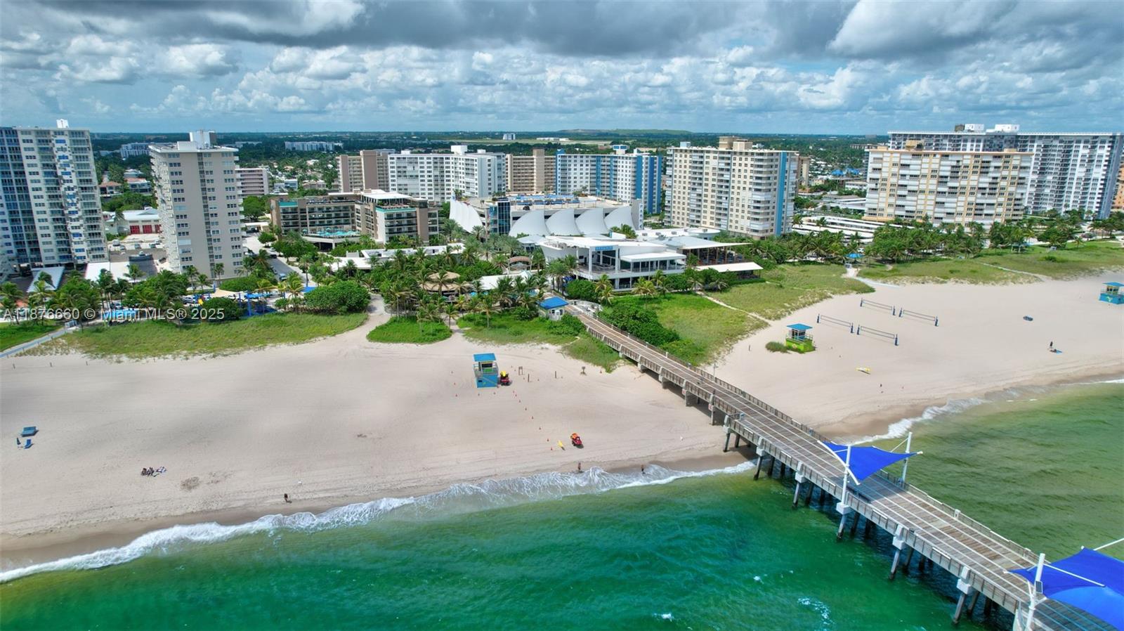820 North Ocean Boulevard, Unit 16 Pompano Beach, FL 33062 - Photo 24 of 25 Pompano Pier Entertainment Area