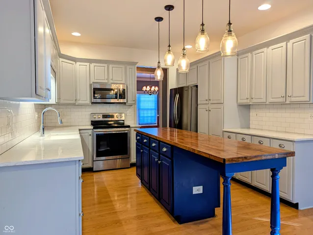 $388,000 | 268 Matthew Drive, Seymour, IN 47274