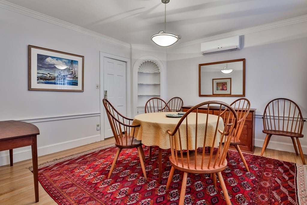 4 St Marys Road Milton, MA 02186 - Photo 8 of 38 Gallery Image 8