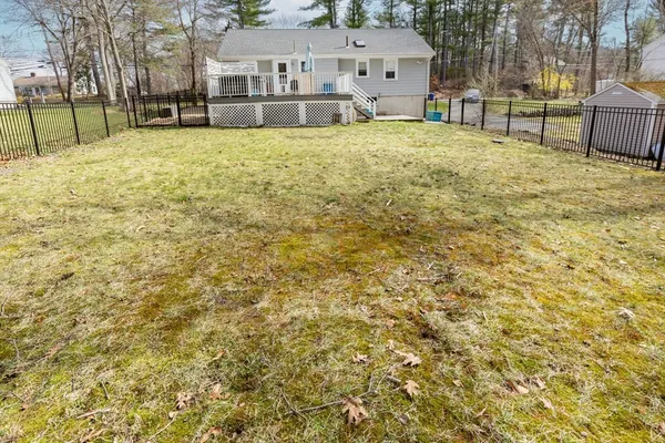 $649,000 | 40 Chestnut Street, North Reading, MA 01864