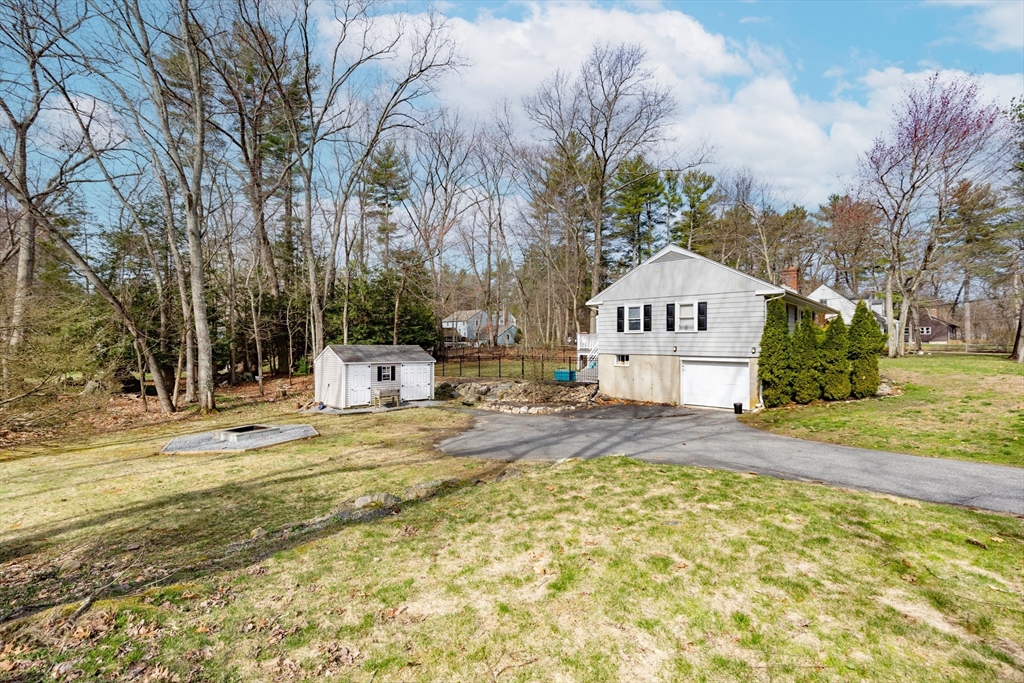 40 Chestnut Street North Reading, MA 01864 - Photo 32 of 34