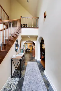 $899,000 | 124 Lockerbie Lane, Wilmette, IL 60091