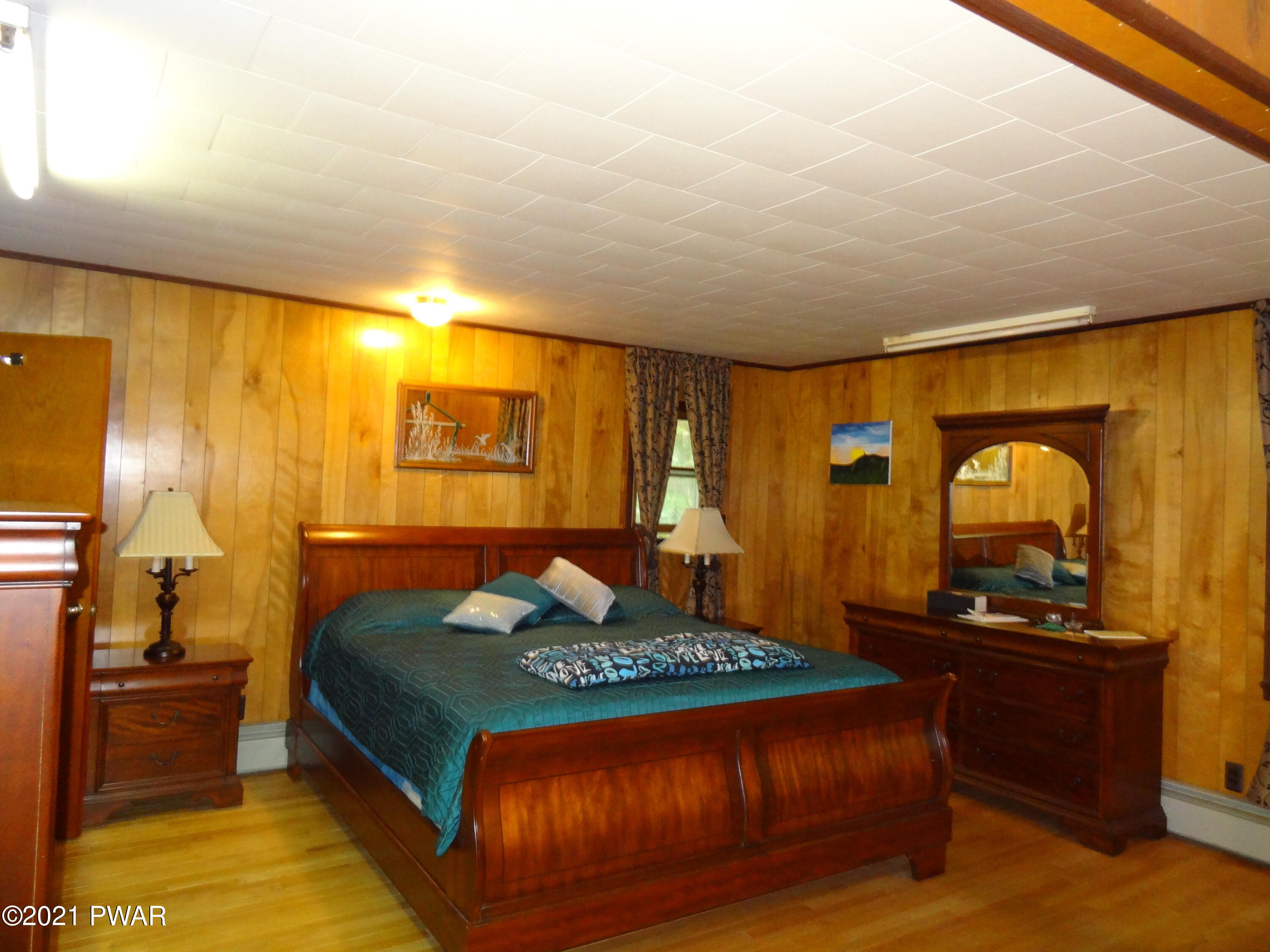 146 Market Road Greeley, PA 18425 - Photo 20 of 36 DSC05185