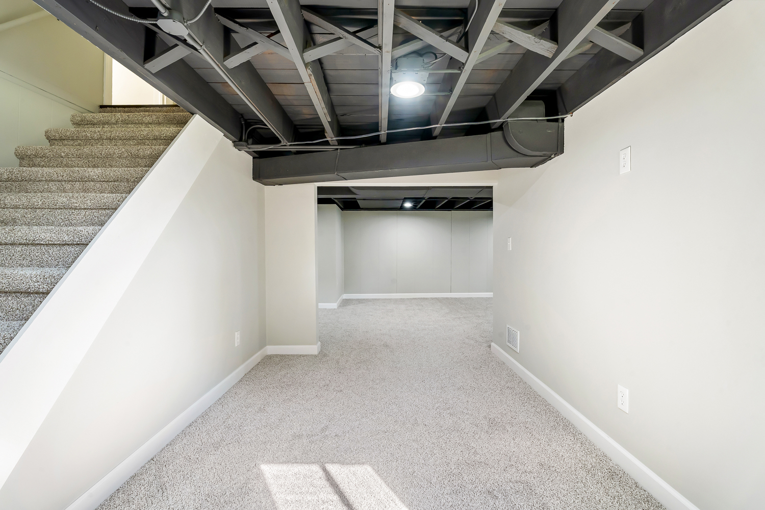 18540 Miller Drive Lansing, IL 60438 - Photo 31 of 57 a view of storage and utility room