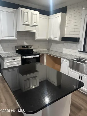 $1,100 | 124 1st Street, Laurinburg, NC 28352