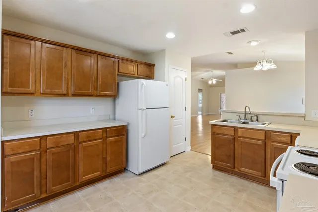 $335,000 | 605 Downhaul Drive, Pensacola, FL 32507