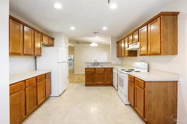 $335,000 | 605 Downhaul Drive, Pensacola, FL 32507