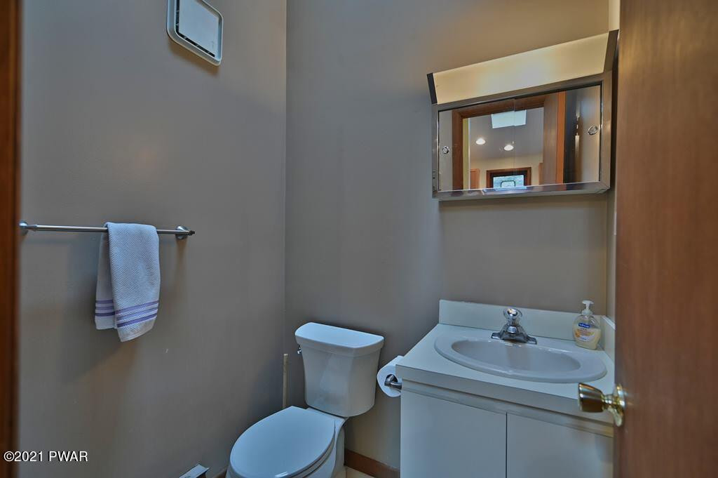 2960 Wedge Road Lake Ariel, PA 18436 - Photo 22 of 61 Photo 22