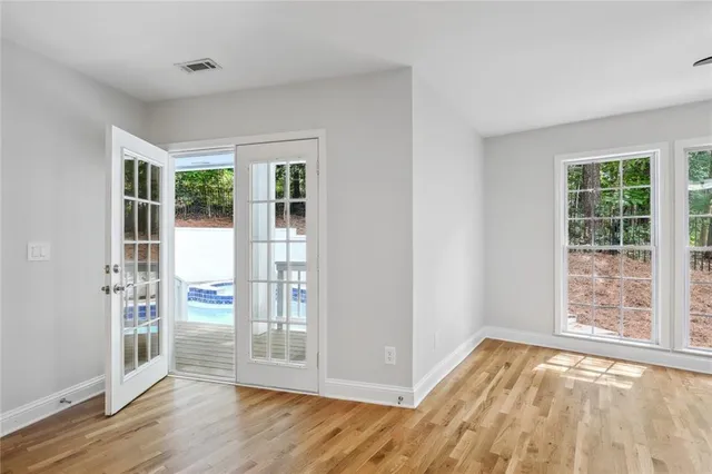 $6,350 | 210 Aerie Court, Sandy Springs, GA 30350