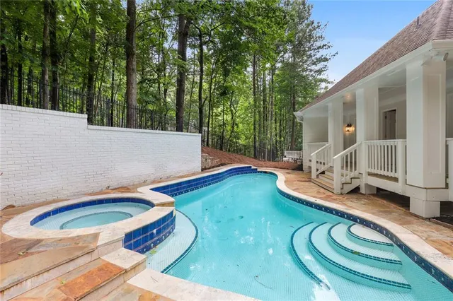 $6,350 | 210 Aerie Court, Sandy Springs, GA 30350