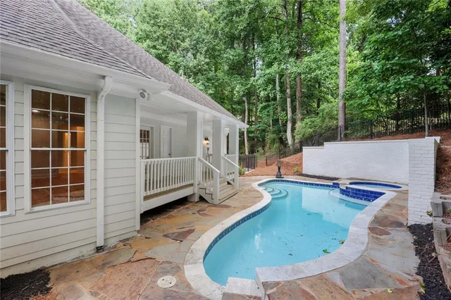 $6,350 | 210 Aerie Court, Sandy Springs, GA 30350