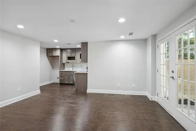 $6,350 | 210 Aerie Court, Sandy Springs, GA 30350