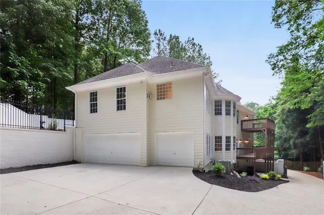 $6,350 | 210 Aerie Court, Sandy Springs, GA 30350