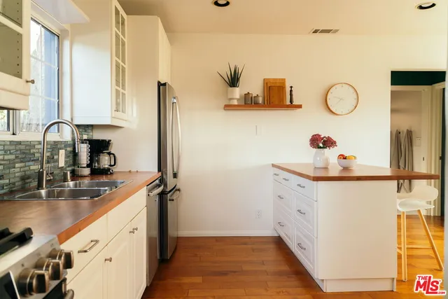 $929,000 | 5711 Stratford Road, Los Angeles, CA 90042