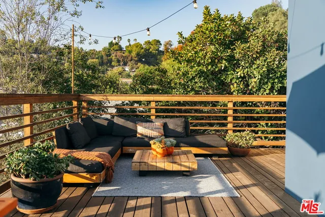 $929,000 | 5711 Stratford Road, Los Angeles, CA 90042