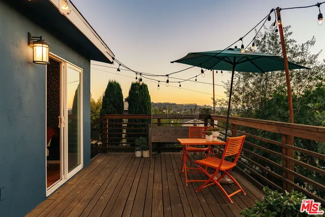 $929,000 | 5711 Stratford Road, Los Angeles, CA 90042