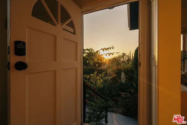 $929,000 | 5711 Stratford Road, Los Angeles, CA 90042