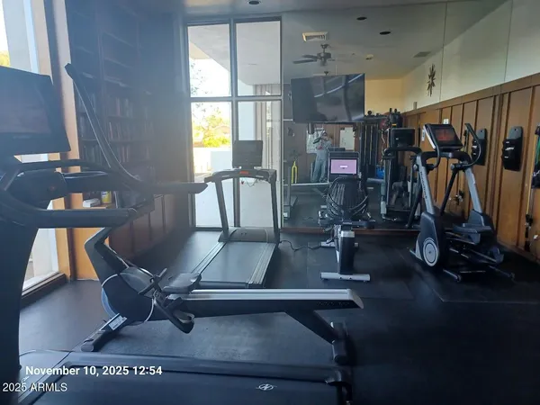 $2,850 | 2323 North Central Avenue, Unit 204, Phoenix, AZ 85004