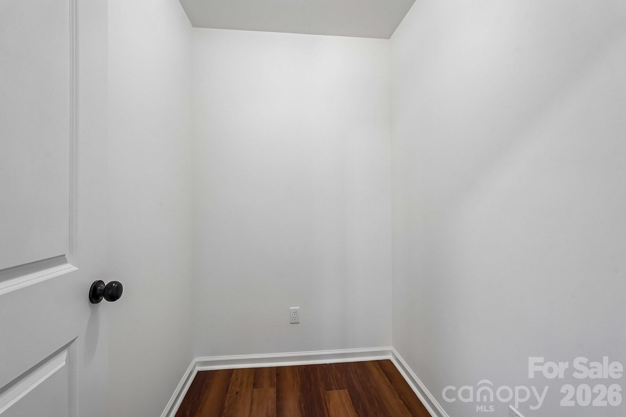 514 West Arch Street Lancaster, SC 29720 - Photo 33 of 43 a small space with a hardwood floor