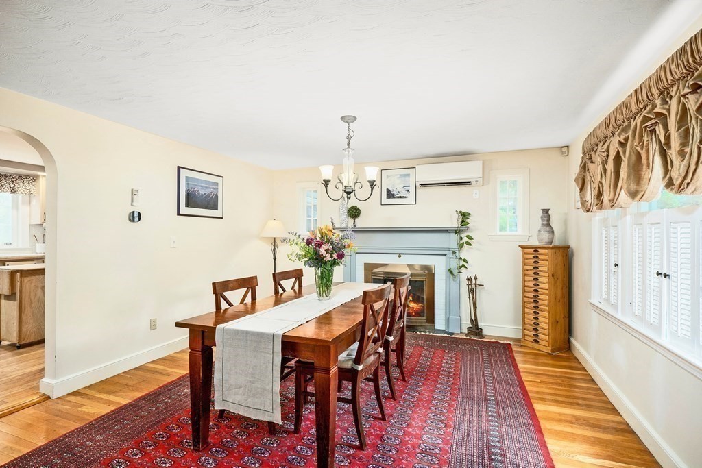 3 Lewis Street Reading, MA 01867 - Photo 11 of 32 Gallery Image 11