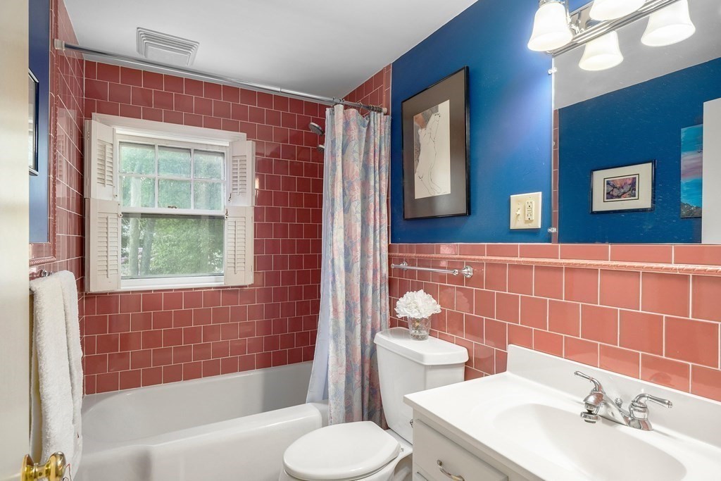 3 Lewis Street Reading, MA 01867 - Photo 18 of 32 Gallery Image 18
