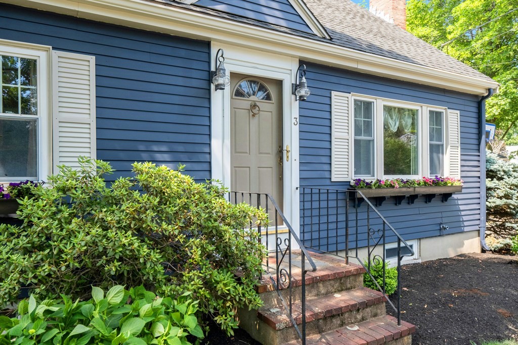 3 Lewis Street Reading, MA 01867 - Photo 3 of 32 Gallery Image 3